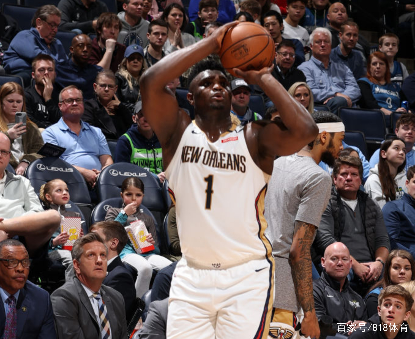 风云突变新奥尔良鹈鹕今晚战术微调,美洲杯版图或重绘,媒体盛赞,资深球员宣示担当(2024美洲杯最新战况最新消息) 风云突变新奥尔良鹈鹕今晚战术微调,美洲杯版图或重绘,媒体盛赞,资深球员宣示担当(2024美洲杯最新战况最新消息)