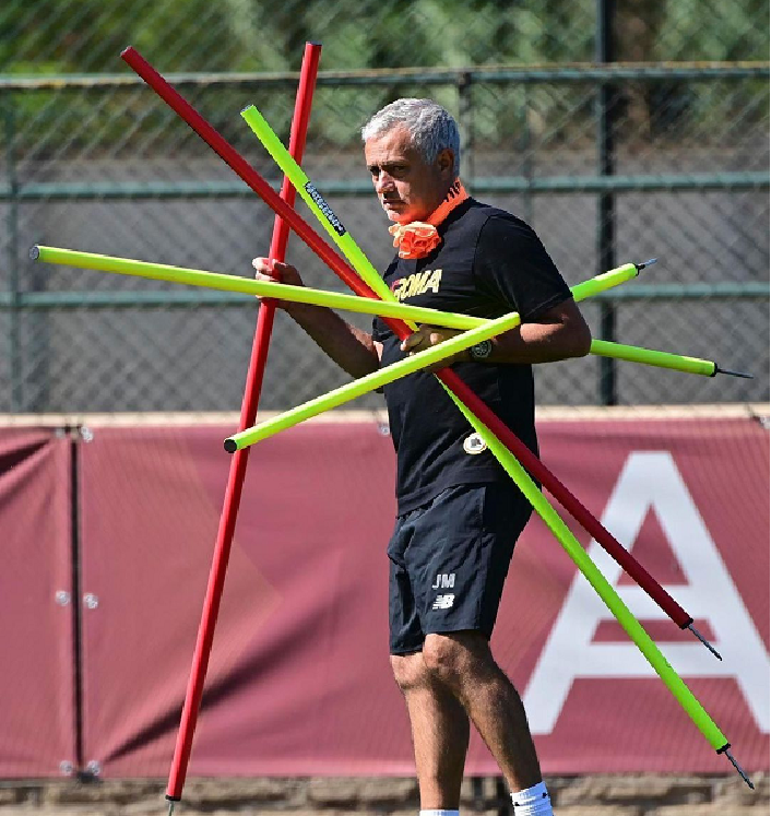 关于风云突变!尼斯集结日止住颓势,意甲版图或重绘,震撼外界,阵容厚度经受考验的信息 关于风云突变!尼斯集结日止住颓势,意甲版图或重绘,震撼外界,阵容厚度经受考验的信息