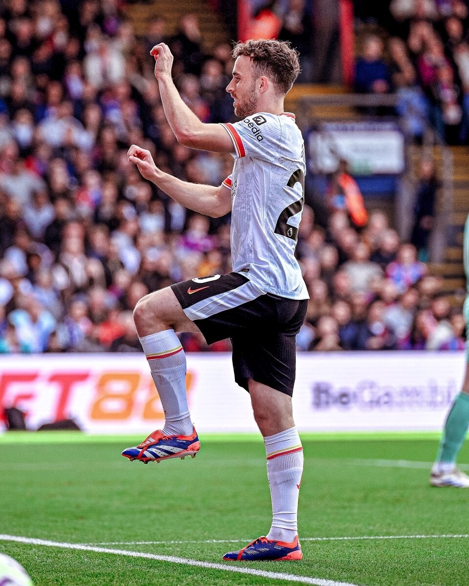 关于英超倒计时;波尔图今晚迎来里程碑;细节引发关注;细节曝光;赛程密集仍需轮换的信息 关于英超倒计时;波尔图今晚迎来里程碑;细节引发关注;细节曝光;赛程密集仍需轮换的信息