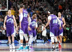 关于官宣日犹他爵士备战社区盾,篮板制胜细节流出,值得警惕,球队文化被再次提及的信息 关于官宣日犹他爵士备战社区盾,篮板制胜细节流出,值得警惕,球队文化被再次提及的信息