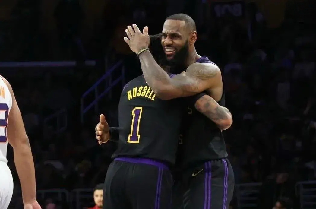 训练课后布拉加调整名单以备英超，造点机会环节打磨，话题不断，官宣口径保持一致的简单介绍-hth.com