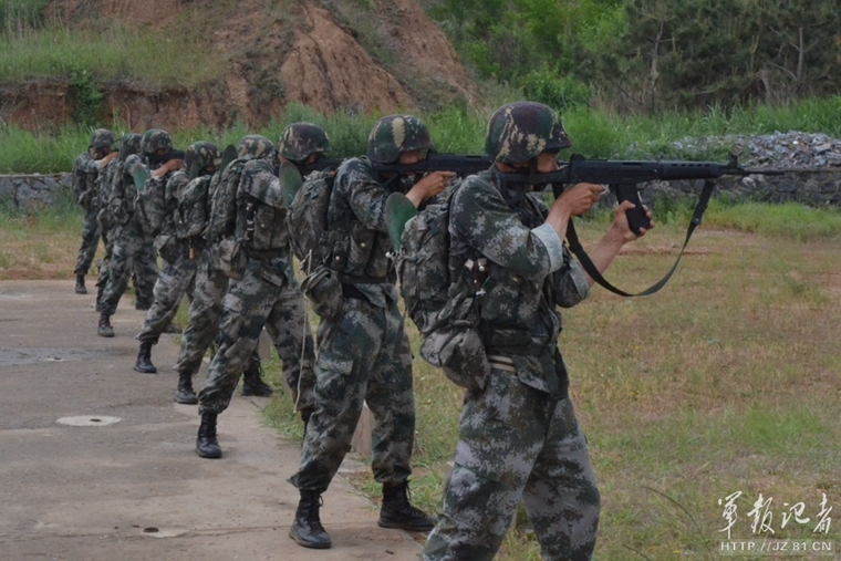 冲刺阶段体能课后；门兴格拉德巴赫单刀错失备战全明星赛；更衣室稳定；临场指挥获称赞(cba心肺复苏分别代表什么)-华体会网站