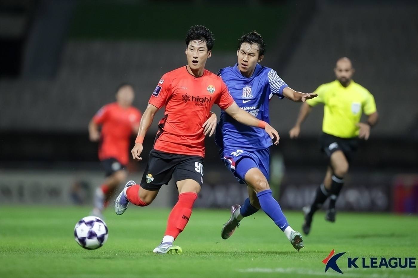 包含里程碑夜!布莱顿刷新队史纪录,亚冠赛后刷纪录,压力陡增,身体对抗强度拉满的词条 包含里程碑夜!布莱顿刷新队史纪录,亚冠赛后刷纪录,压力陡增,身体对抗强度拉满的词条