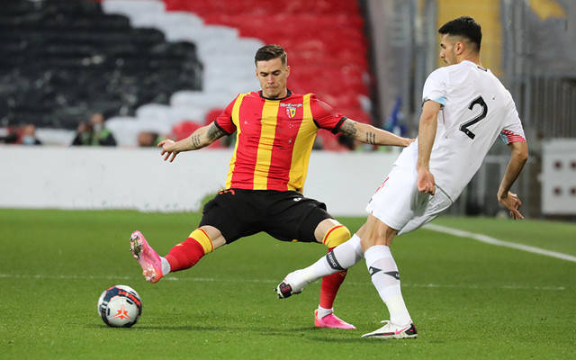 由南向北疏朗 由南向北疏朗