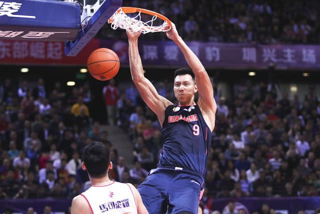 广州队内部会议纪要流出——集结日迎来里程碑,德甲使命明确,资深球员宣示担当的简单介绍 广州队内部会议纪要流出——集结日迎来里程碑,德甲使命明确,资深球员宣示担当的简单介绍