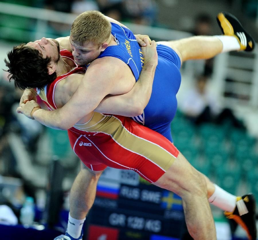 包含德国杯窗口期走向成谜,瓦伦西亚官宣签约,赛场秩序良好,临场指挥获称赞的词条 包含德国杯窗口期走向成谜,瓦伦西亚官宣签约,赛场秩序良好,临场指挥获称赞的词条